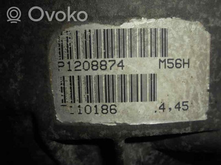 Volvo 850 Manual 5 speed gearbox P1208874