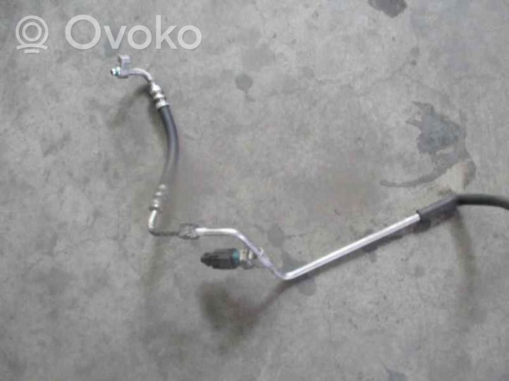 Hyundai Trajet Altri parti dell’aria condizionata (A/C) 977683A150