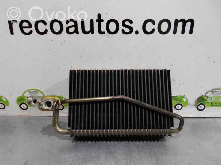 Mercedes-Benz C W203 Radiatore aria condizionata (A/C) (abitacolo) 2098301058