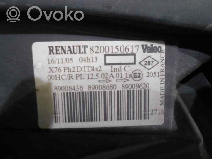 Renault Kangoo III Lampa przednia 8200150617