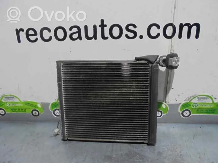 Toyota Prius (XW50) Air conditioning (A/C) radiator (interior) 06P27H2745B