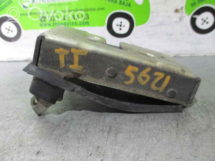 Audi 80 B1 Rear door lock 893839015A