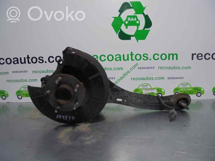 Volvo C30 Pivot de moyeu arrière 01389425