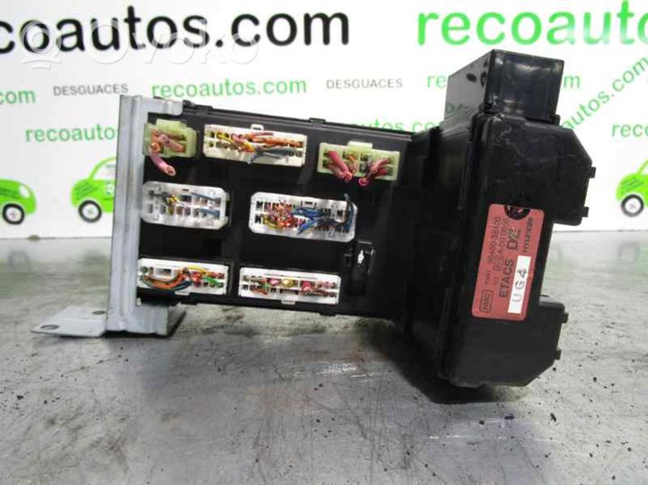 Hyundai Sonata Module de fusibles 9540038400