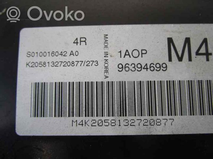 Daewoo Nubira Calculateur moteur ECU 96394699