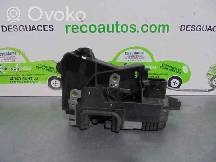 Opel Signum Etuoven lukko 24447341