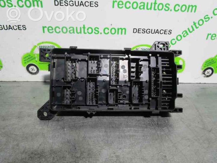 KIA Carnival Module de fusibles 0K53H66760