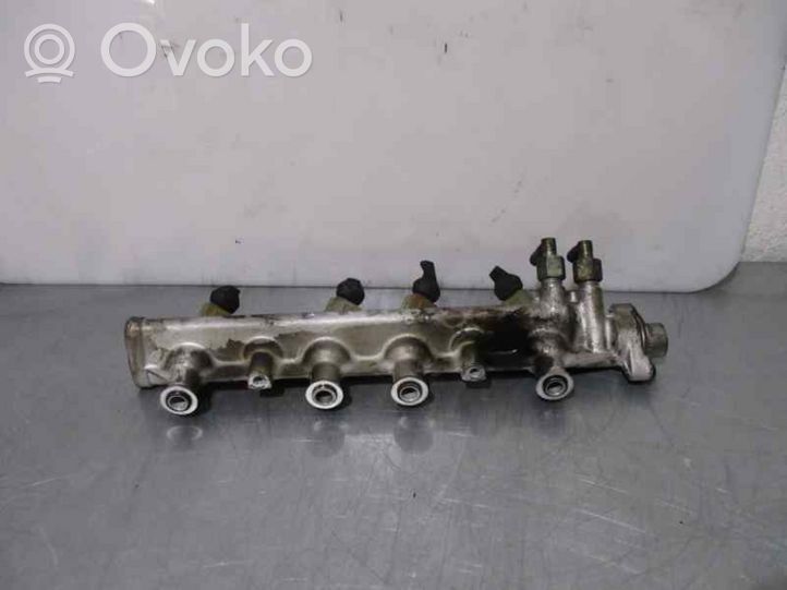 Volvo 460 Tuyau de conduite principale de carburant 7700857327