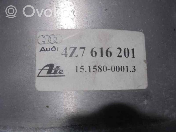 Audi A6 S6 C5 4B Ilmajousituksen kompressori 4Z7616201