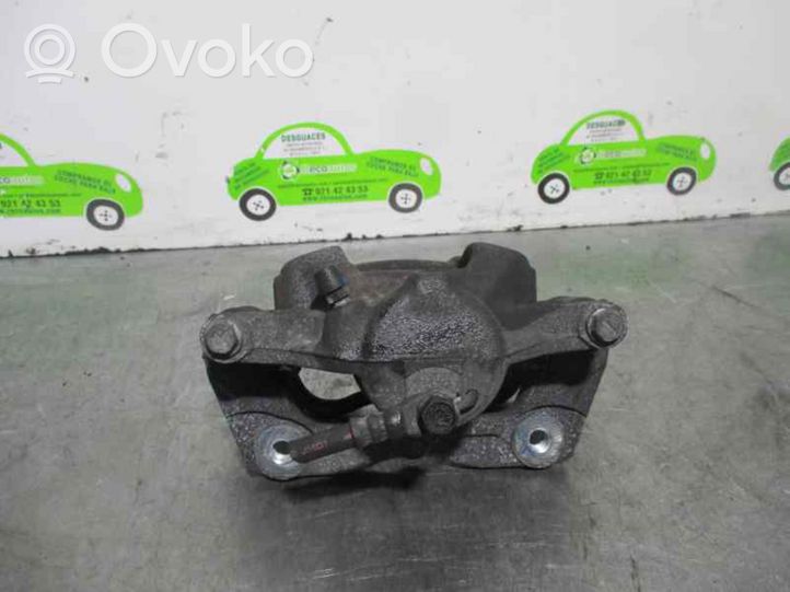 Toyota Auris E210 Zacisk hamulcowy przedni Y04302