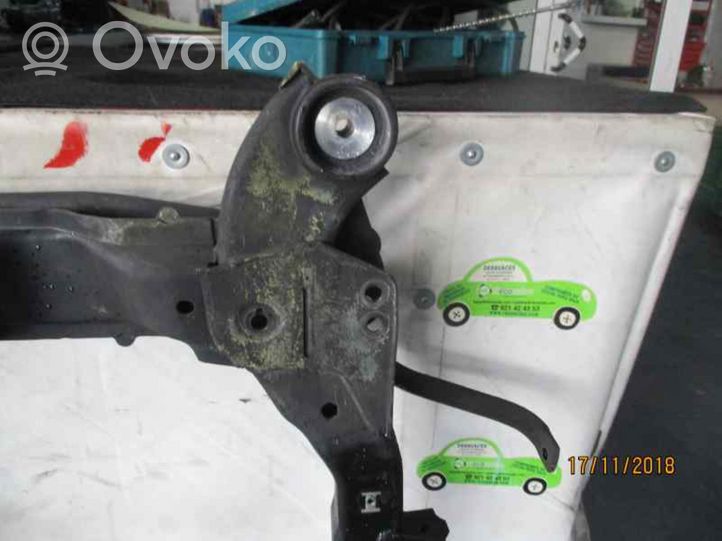 Opel Vectra C Sottotelaio anteriore 302054