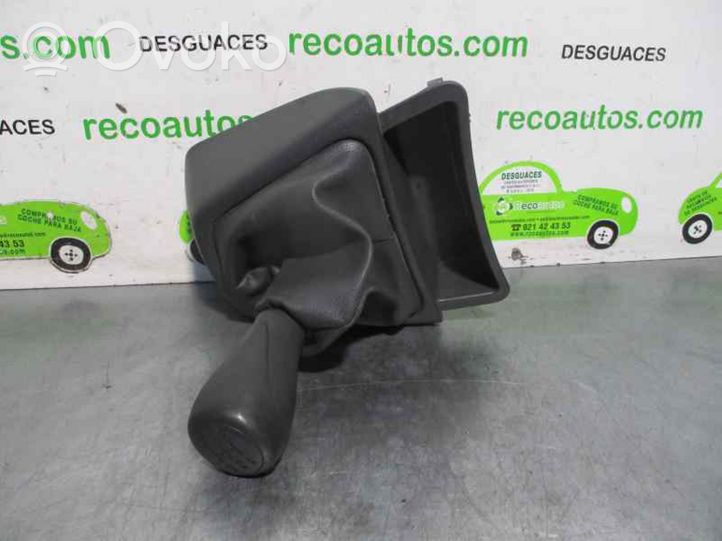 Peugeot Bipper Copertura della leva del freno a mano (tessuto in pelle) 7354613210