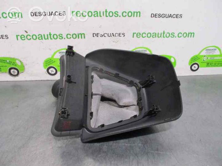 Peugeot Bipper Copertura della leva del freno a mano (tessuto in pelle) 7354613210