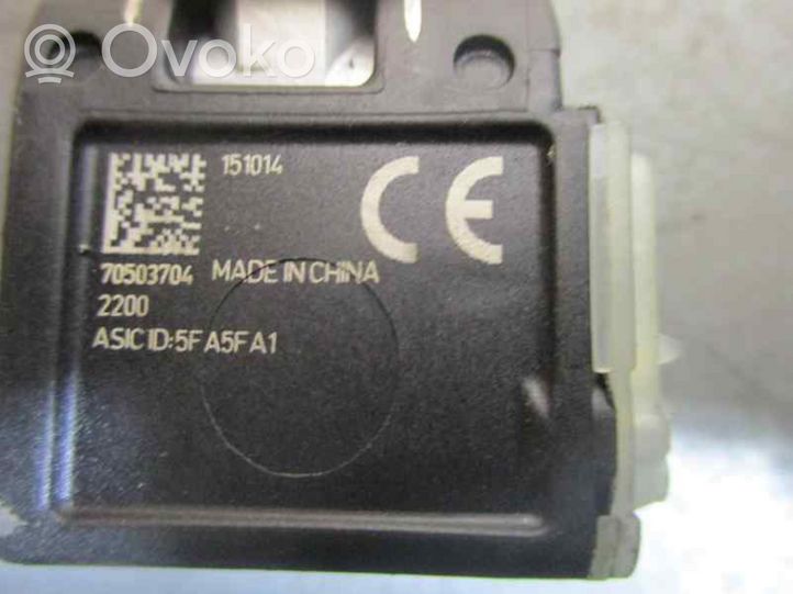 Renault Clio III Sensor / Fühler / Geber 70503704