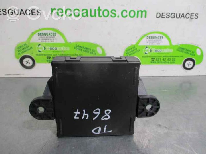 Mercedes-Benz GLK (X204) Centralina/modulo chiusura centralizzata portiere A2048707826