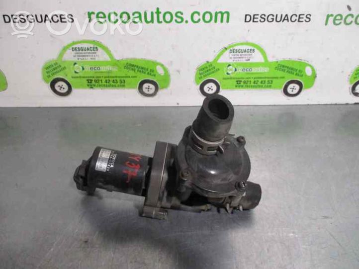 Toyota Prius (XW10) Pompe de circulation d'eau 8726047020