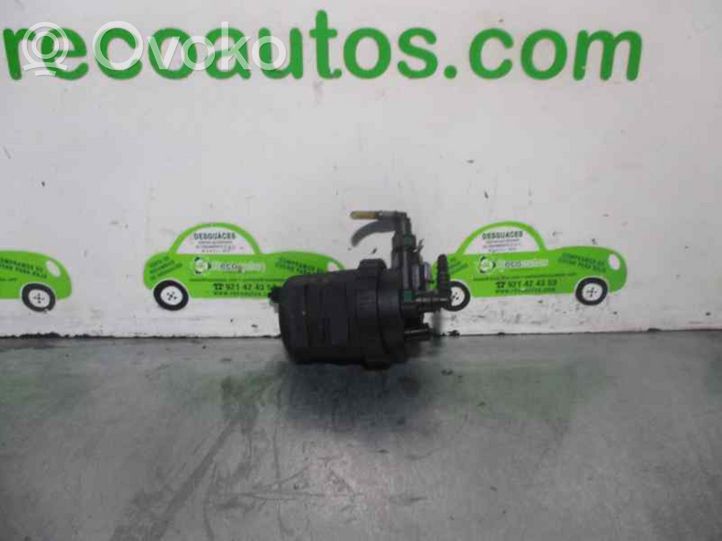 Renault Clio III Support de filtre à huile 7700112925