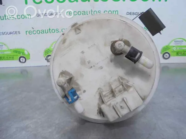 Opel Meriva A Pompe à carburant 13153862