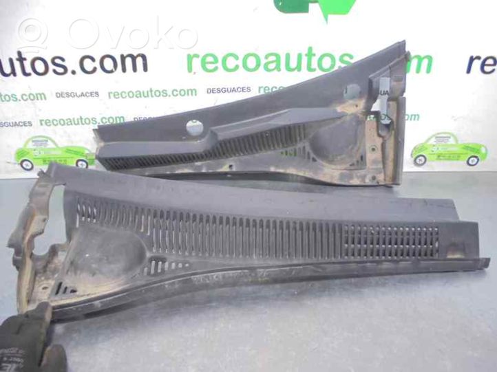 Fiat Sedici Rivestimento del tergicristallo 7234179J1