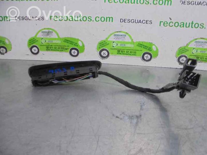 Opel Omega B1 Interruptor del elevalunas eléctrico 90457364