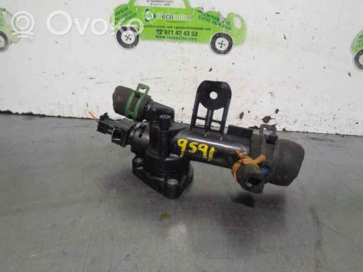 Renault Clio III Termostats 244402