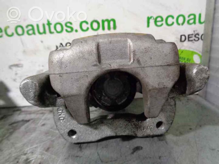 Hyundai Lantra II Galinis suportas 32053754PIO775874