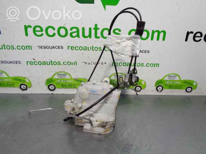 Honda Jazz Zamek drzwi przednich 72150TF0P02