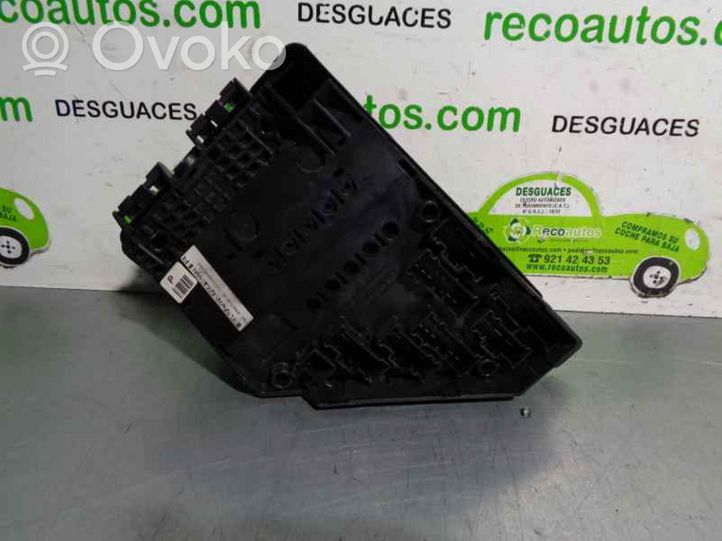 Rover Streetwise Module de fusibles YQE000720