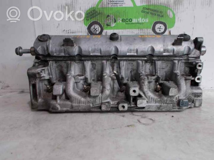 Renault Megane I Culasse moteur 7701477265