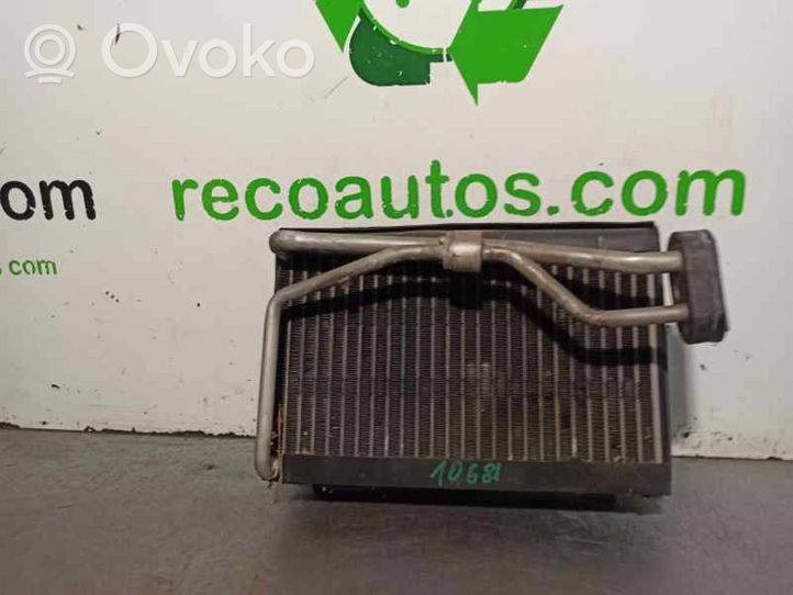 Volkswagen Phaeton Oro kondicionieriaus radiatorius (salone) 86601G02866B