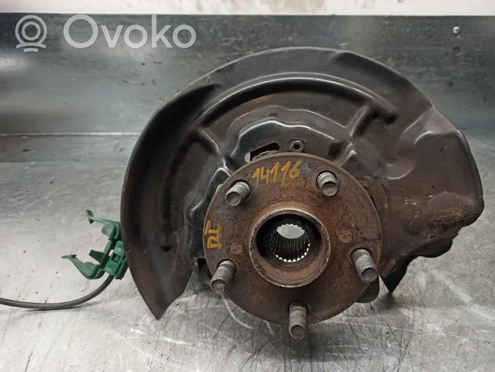 Toyota Avensis T220 Front wheel hub spindle knuckle 4321205070