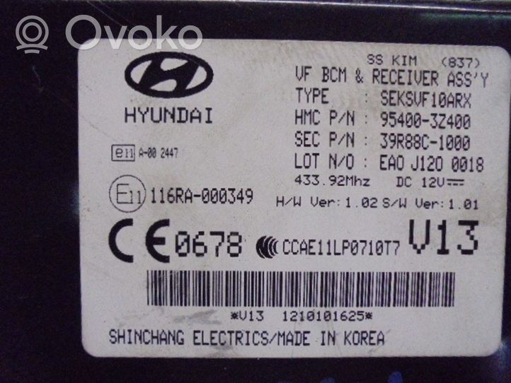 Hyundai i40 Muut ohjainlaitteet/moduulit 954003Z400