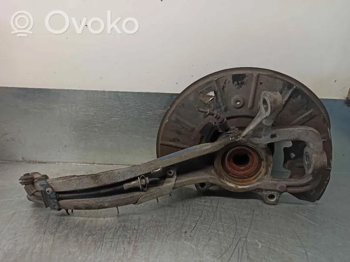 Audi Q7 4M Fuso a snodo con mozzo ruota anteriore 7L0407258A