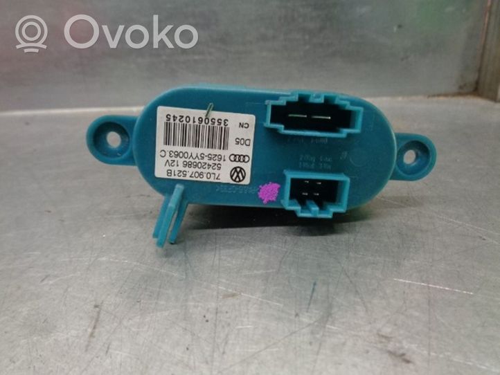 Audi Q7 4M Heater blower motor/fan resistor 7L0907521B