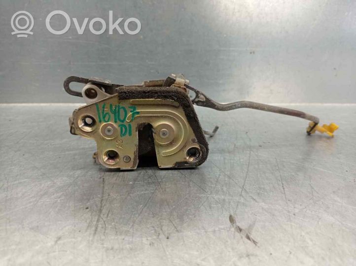 Hyundai Accent Zamek drzwi przednich 8131022200