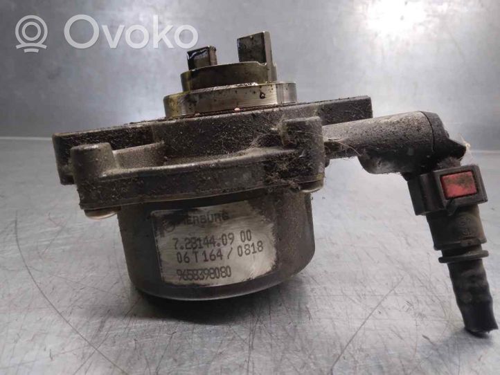 Peugeot 107 Vacuum valve 9658398080
