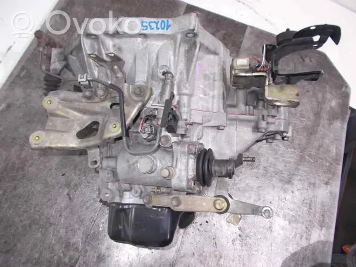 Toyota Yaris Scatola del cambio manuale a 6 velocità Y40114854