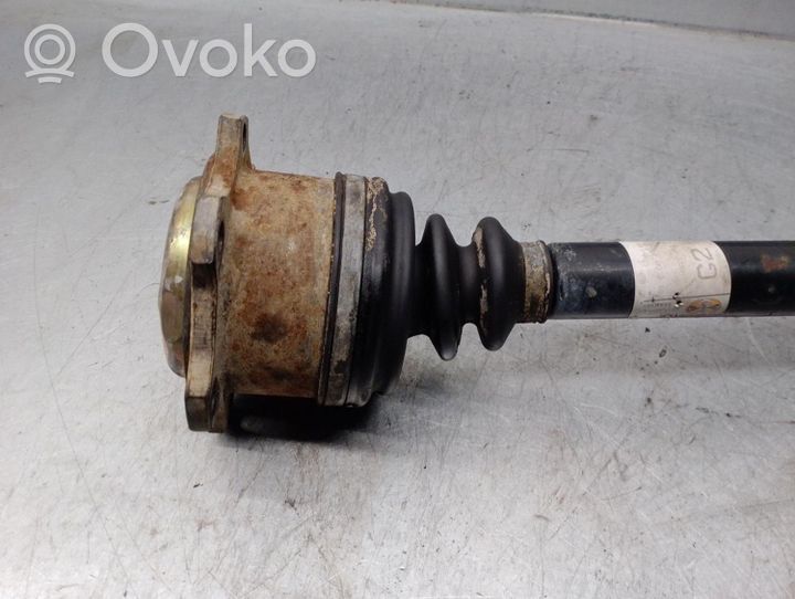 Audi 80 B1 Etuvetoakseli 8A0407272