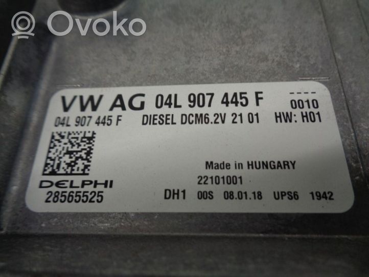 Volkswagen Polo Variklio valdymo blokas 04L907445F