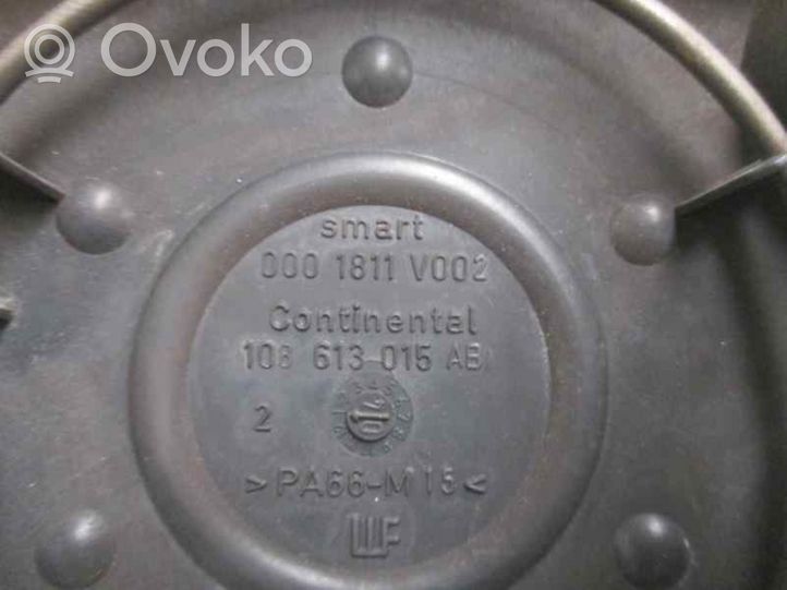 Smart ForTwo I Dekielki / Kapsle oryginalne 0001811V002