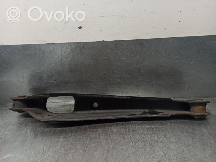 Mitsubishi Outlander Querlenker hinten MN100108