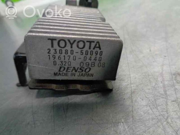 Lexus LS UCF30 Glow plug pre-heat relay 2308050090