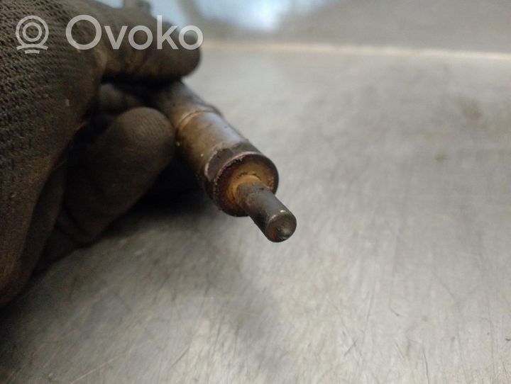 Citroen C5 Injecteur de carburant 9637277980