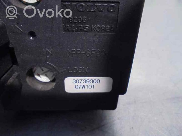 Volvo C70 Przełącznik świateł 30739300
