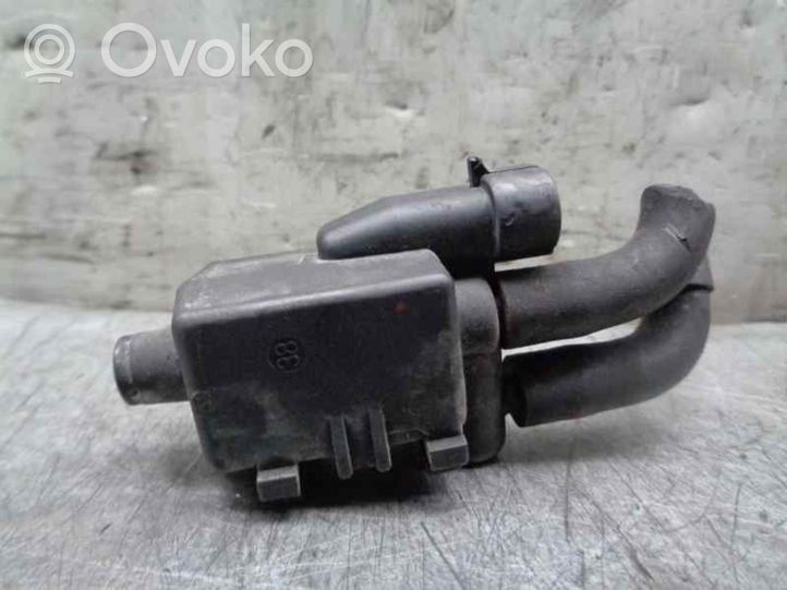 Renault Megane I Vacuum valve 199B9056P1