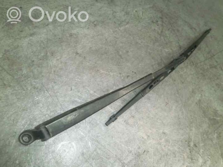 Peugeot 806 Rear wiper blade arm 