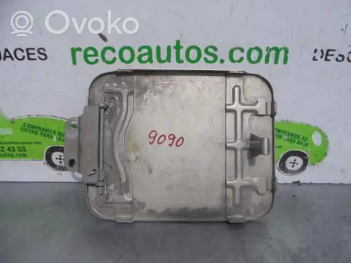 KIA Joice Tapa del depósito de combustible 79500M3100