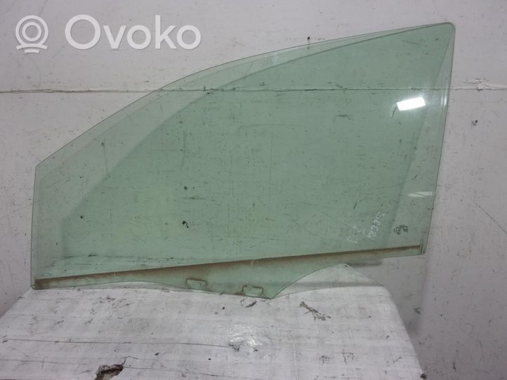 Volkswagen Up Front door window glass four-door 1S4845201C