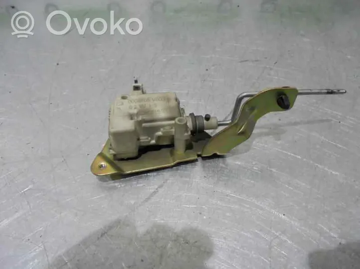 Smart ForTwo I Moteur de verrouillage trappe à essence 0008705V003