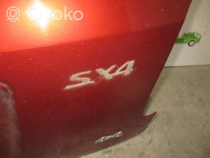 Suzuki SX4 Aizmugurējais pārsegs (bagāžnieks) 